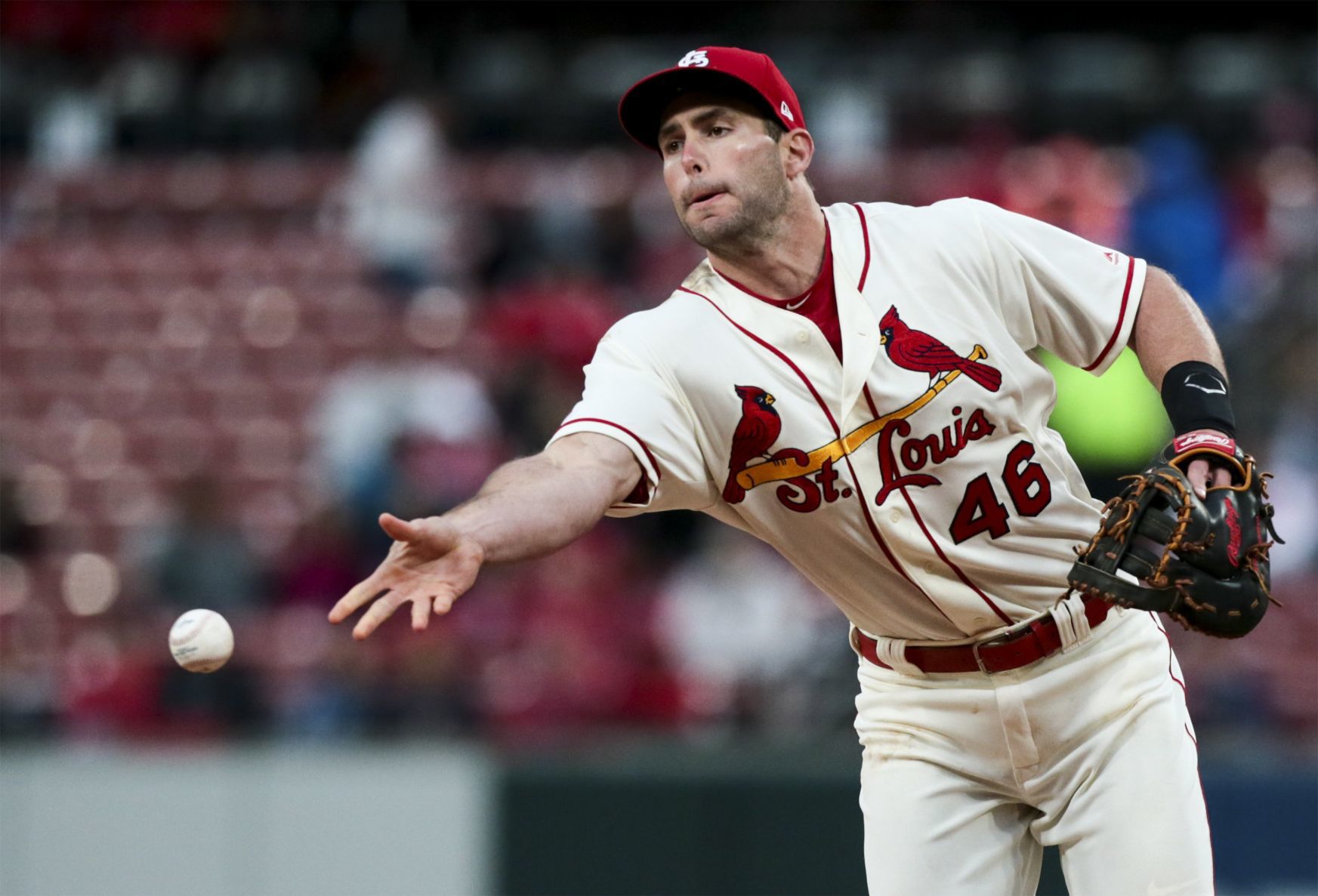 Cardinals duel Pirates